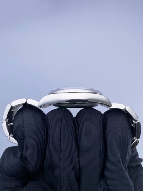 Rolex Oyster Perpetual 116000 Image 7